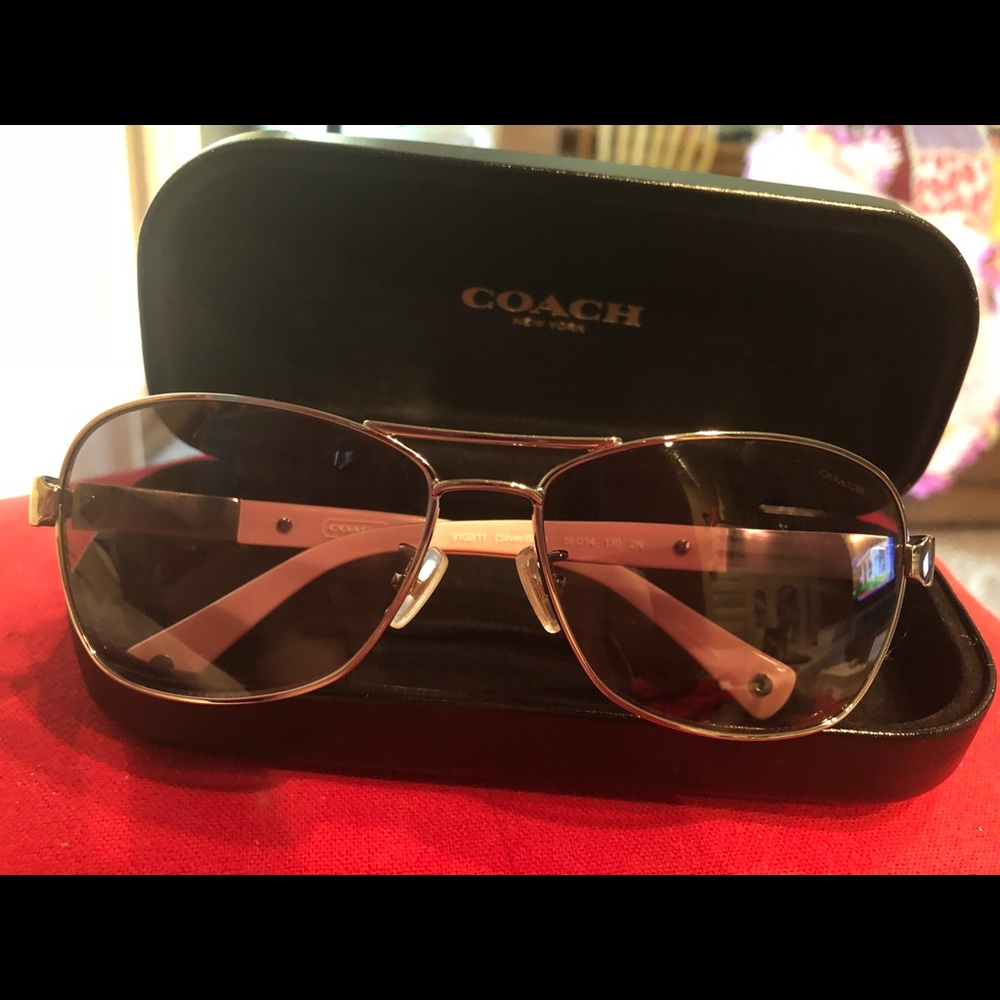 COACH HC7012 CAROLINE AVIATOR TYPE SUNGLASSES MINT